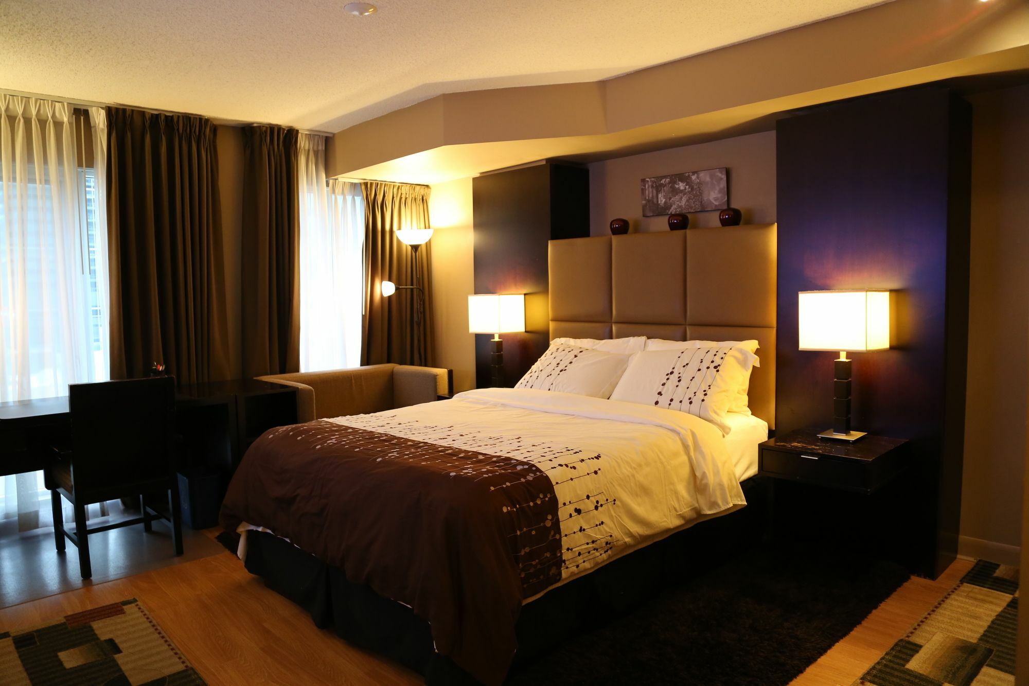 Visitor Accommodation Toronto Bagian luar foto