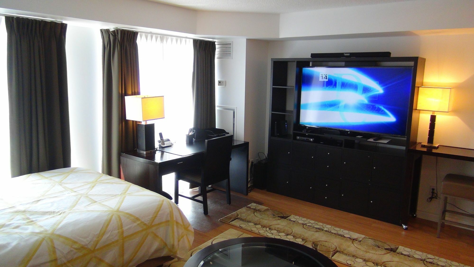 Visitor Accommodation Toronto Bagian luar foto