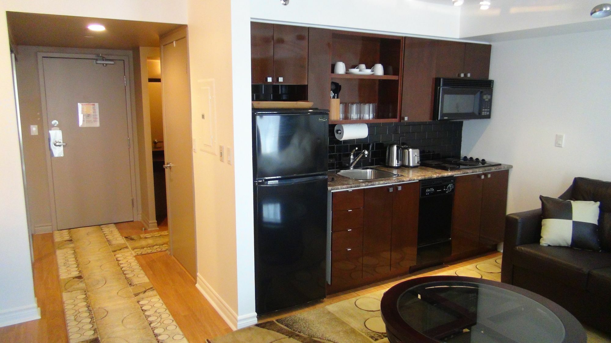 Visitor Accommodation Toronto Bagian luar foto