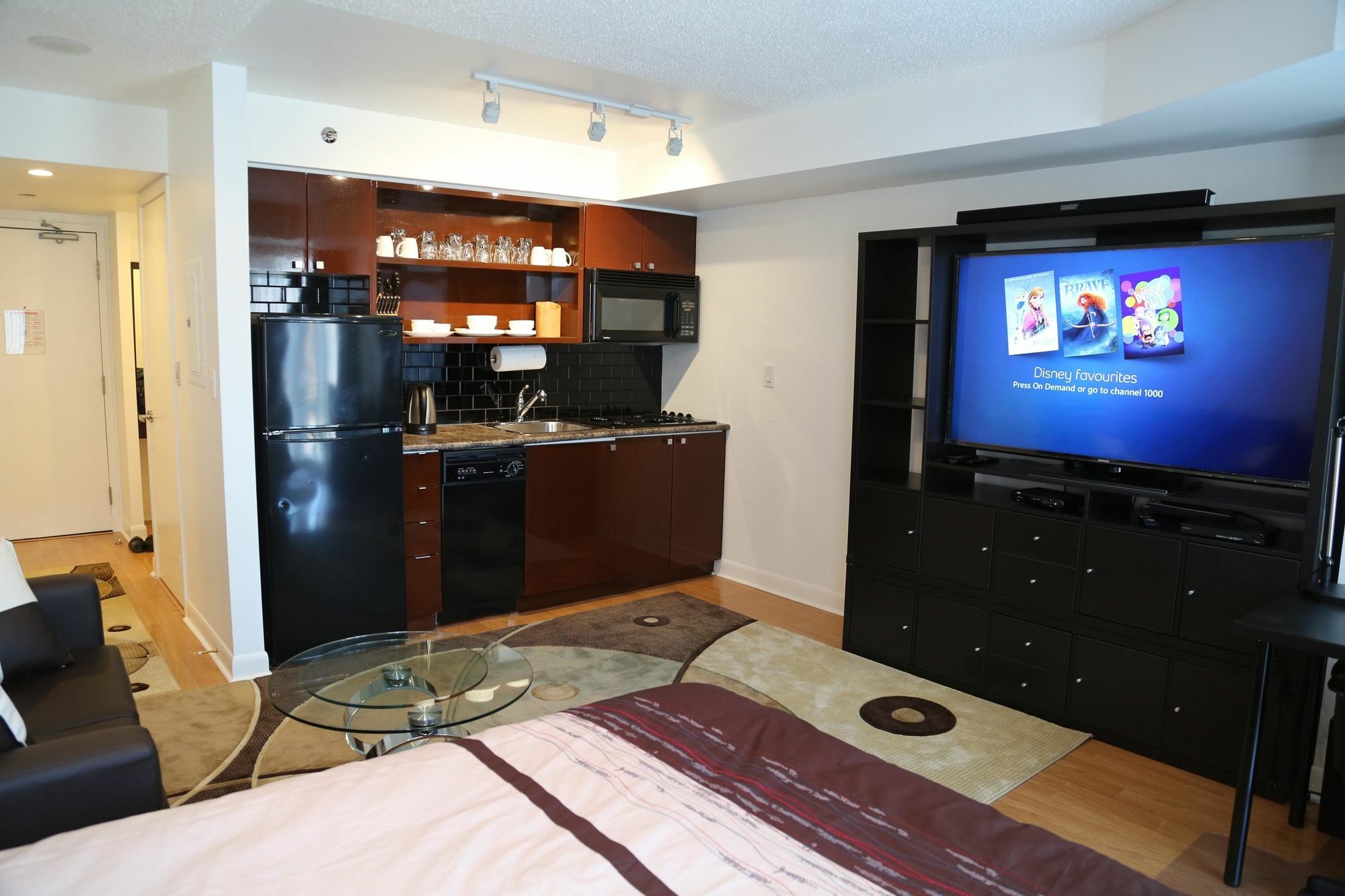 Visitor Accommodation Toronto Bagian luar foto